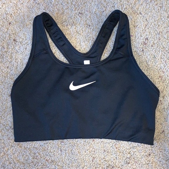 Nike sports bra - Picture 1 of 4